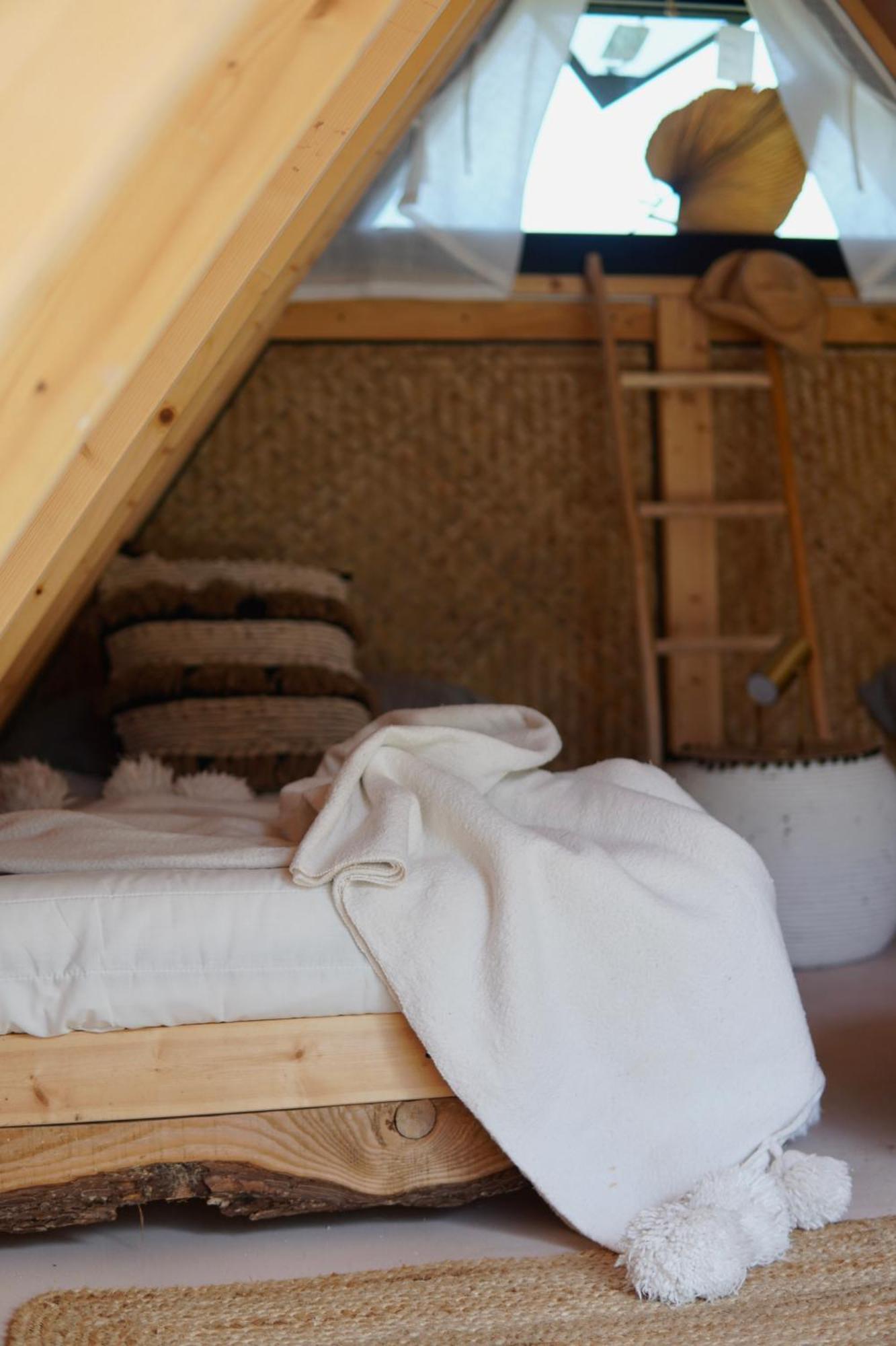 The4Elements Bed & Breakfast Monda Luaran gambar